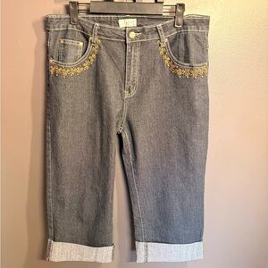 Embroidered Gray Women's Jeans Capris